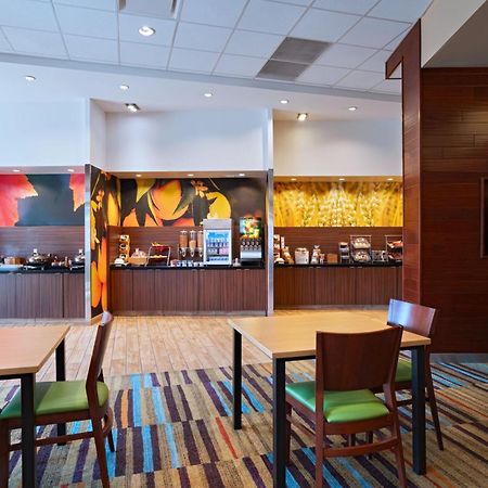 Fairfield Inn & Suites By Marriott Lincoln Airport Экстерьер фото